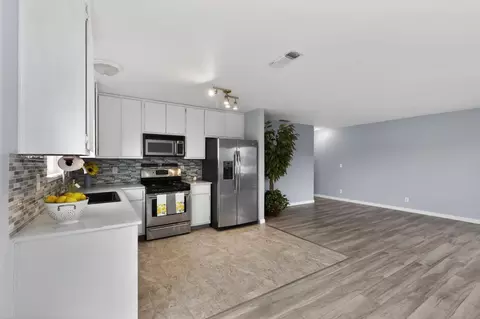 Kitchen - 1829 8th Ave, Olivehurst, CA 95961 photo 2 of 3