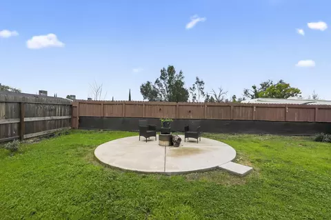 Exterior - 1829 8th Ave, Olivehurst, CA 95961 photo 6 of 6