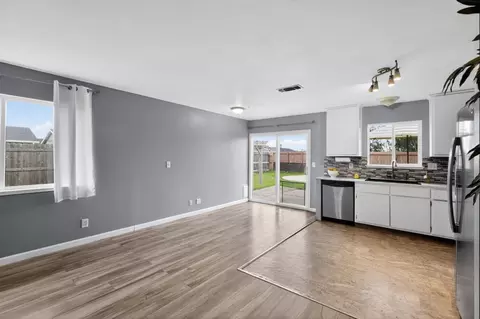 Living - 1829 8th Ave, Olivehurst, CA 95961 photo 2 of 3