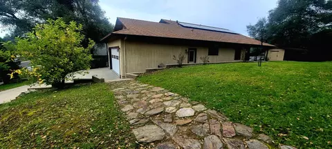 745 Arbona Cir, Sonora, CA 95370 photo 2