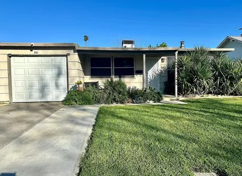 841 Fairway Dr, West Sacramento, CA 95605