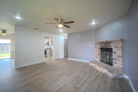 Living - 744 Wentworth Ave, Manteca, CA 95336 photo 2 of 2