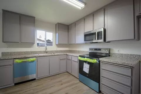 Kitchen - 744 Wentworth Ave, Manteca, CA 95336 photo 2 of 2