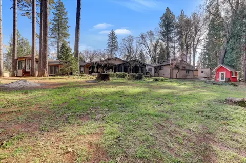 Exterior - 13757 Seven Cedars Dr, Grass Valley, CA 95945 photo 11 of 42
