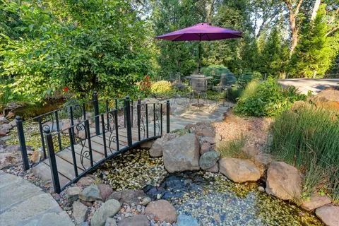 Exterior - 13757 Seven Cedars Dr, Grass Valley, CA 95945 photo 34 of 42