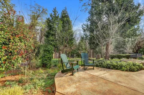 Exterior - 13757 Seven Cedars Dr, Grass Valley, CA 95945 photo 30 of 42