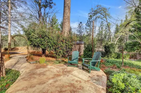 Exterior - 13757 Seven Cedars Dr, Grass Valley, CA 95945 photo 31 of 42
