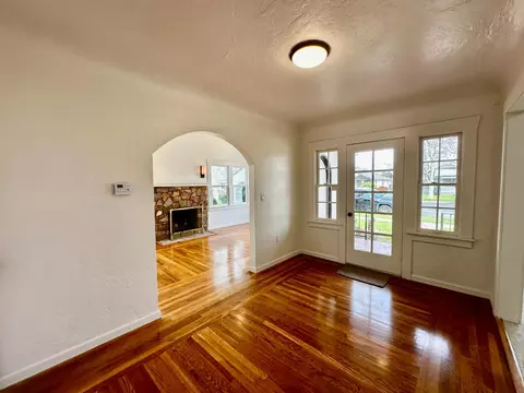 944 W 22nd St, Merced, CA 95340 photo 9