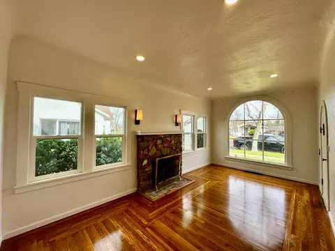 944 W 22nd St, Merced, CA 95340 photo 10