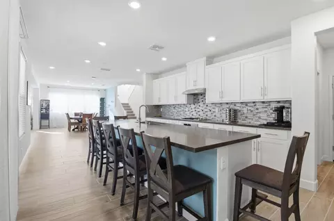 Kitchen - 2532 Azalea Ave, Tracy, CA 95376 photo 3 of 5