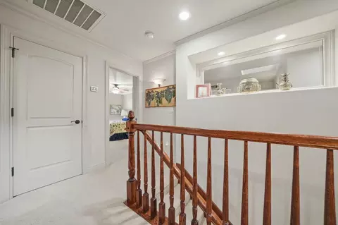 Entry Way - 1380 Knolls Dr, Copperopolis, CA 95228 photo 4 of 5