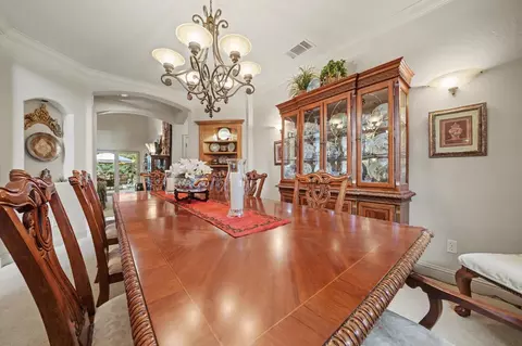 Dining - 1380 Knolls Dr, Copperopolis, CA 95228 photo 4 of 7