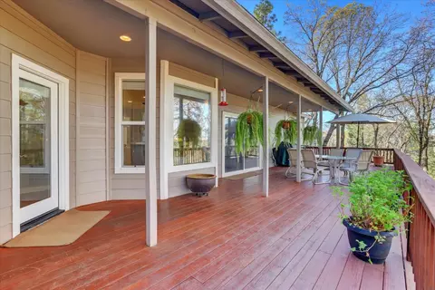 Exterior - 13727 Alpha Ct, Grass Valley, CA 95949 photo 5 of 45