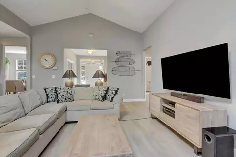 Living - 13727 Alpha Ct, Grass Valley, CA 95949 photo 3 of 4