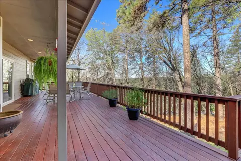 Exterior - 13727 Alpha Ct, Grass Valley, CA 95949 photo 6 of 45