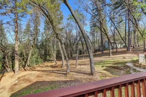 Exterior - 13727 Alpha Ct, Grass Valley, CA 95949 photo 7 of 45