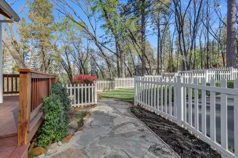Exterior - 13727 Alpha Ct, Grass Valley, CA 95949 photo 10 of 45
