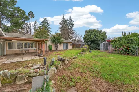 Exterior - 9481 Oak Ave, Orangevale, CA 95662 photo 17 of 28