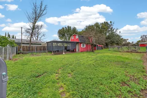 Exterior - 9481 Oak Ave, Orangevale, CA 95662 photo 24 of 28