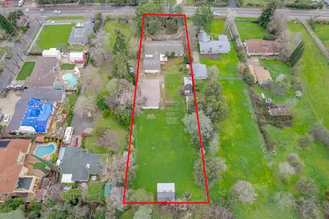 View/Area - 9481 Oak Ave, Orangevale, CA 95662 photo 4 of 5