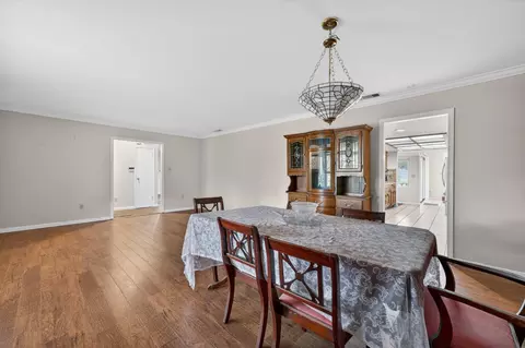 Dining - 9481 Oak Ave, Orangevale, CA 95662 photo 3 of 3