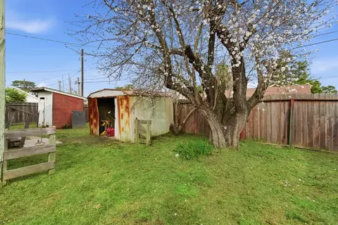 Exterior - 205 3rd St, Ripon, CA 95366 photo 8 of 11