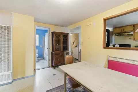 Dining - 205 3rd St, Ripon, CA 95366 photo 3 of 3