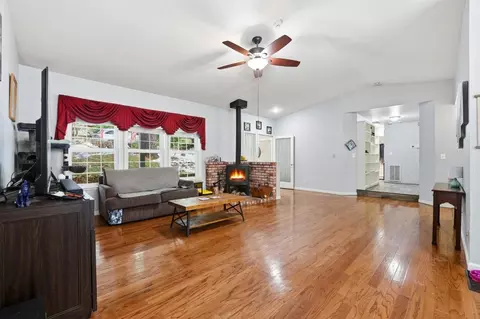 Living - 11002 Ball Rd, Grass Valley, CA 95949 photo 1 of 1
