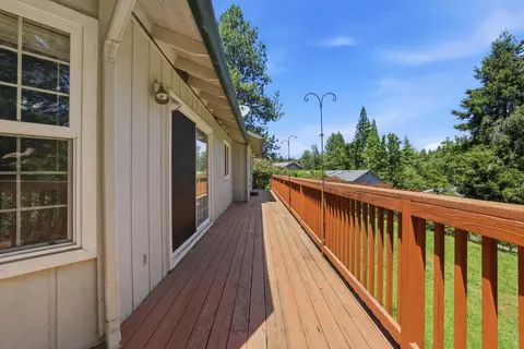 Exterior - 11002 Ball Rd, Grass Valley, CA 95949 photo 6 of 11