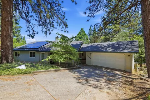 11002 Ball Rd, Grass Valley, CA 95949