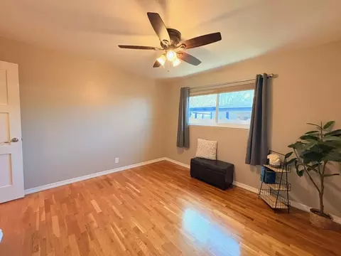 Bedroom - 1908 Debonaire Ct, Modesto, CA 95350 photo 4 of 6