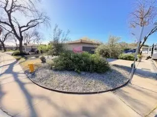 Exterior - 1908 Debonaire Ct, Modesto, CA 95350 photo 12 of 14