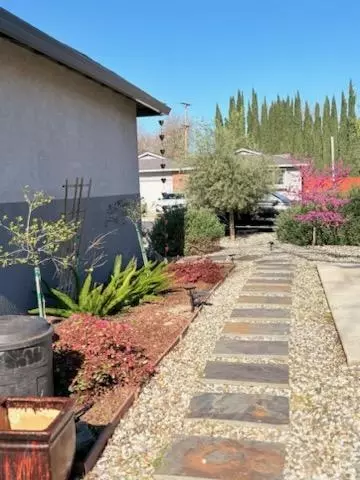 Exterior - 1908 Debonaire Ct, Modesto, CA 95350 photo 13 of 14