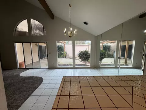 1829 Oak Leaf Dr, Modesto, CA 95354 photo 10