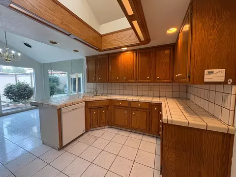 1829 Oak Leaf Dr, Modesto, CA 95354 photo 12