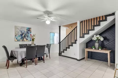 1521 Dezzani Ln, Modesto, CA 95358 photo 14