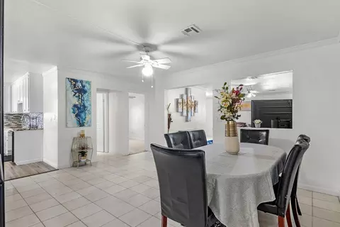 1521 Dezzani Ln, Modesto, CA 95358 photo 13