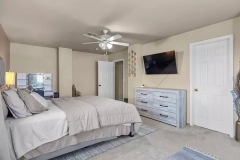 1521 Dezzani Ln, Modesto, CA 95358 photo 32