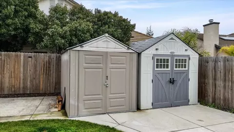 Exterior - 1496 Crimson, Manteca, CA 95336 photo 9 of 14