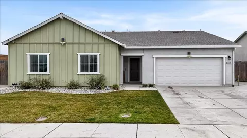 Exterior - 1496 Crimson, Manteca, CA 95336 photo 5 of 14