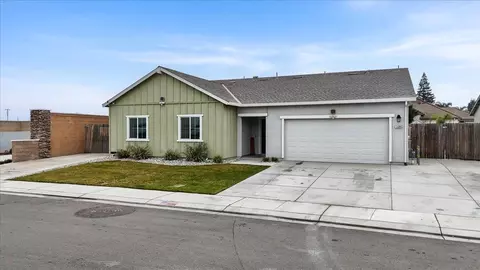 Exterior - 1496 Crimson, Manteca, CA 95336 photo 2 of 14
