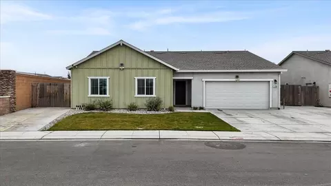 1496 Crimson, Manteca, CA 95336 photo 1