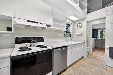 Kitchen - 26630 County Road 98, Davis, CA 95616 photo 7 of 7