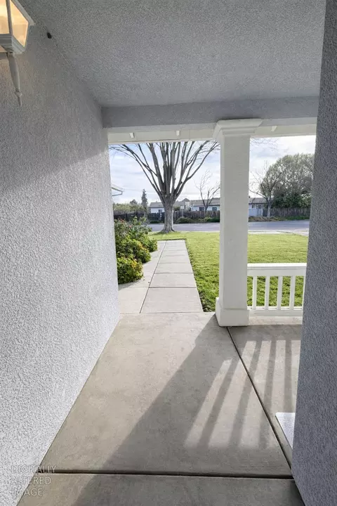 Exterior - 2505 Gutherie St, Modesto, CA 95358 photo 2 of 6
