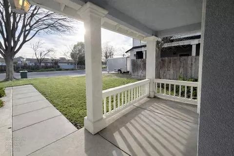 Exterior - 2505 Gutherie St, Modesto, CA 95358 photo 3 of 6