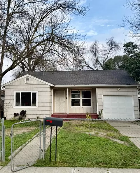 1475 S Tuxedo Ave #W, Stockton, CA 95204