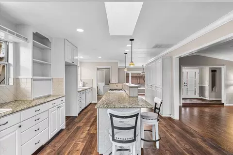 Kitchen - 3909 Trillium Ave, Modesto, CA 95356 photo 2 of 7