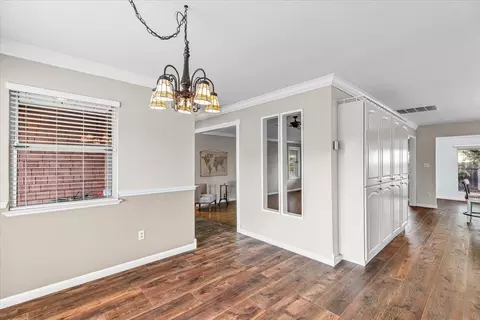 Entry Way - 3909 Trillium Ave, Modesto, CA 95356 photo 3 of 4