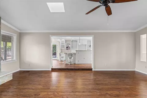 Living - 3909 Trillium Ave, Modesto, CA 95356 photo 8 of 8