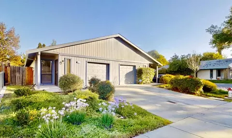6 Topam Ct, Sacramento, CA 95833